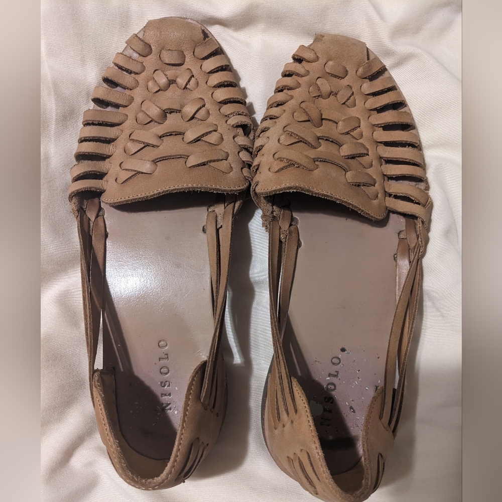 Nisolo Huarache sandals in almond